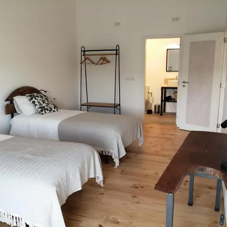 Adega Artisticas - Perto De Lisboa Pensionat 3*